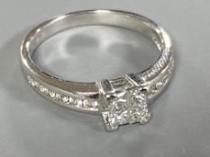 An 18ct white gold princess cut diamond ring, approx 0.