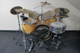 A Yamaha stage custom drum kit with Evans Genera G" drum skins,
