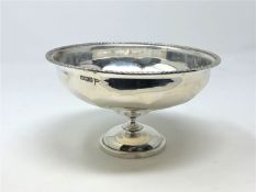 A silver presentation pedestal bowl, Walker & Hall, Sheffield 1912,