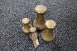 Four graduated Avery brass weights; 1lb, 2lb,