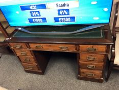 An Edwardian mahogany pedestal desk,