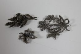 Three vintage silver marcasite brooches (2)