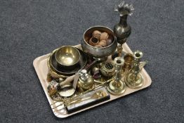 A tray of metal ware, brass oil can, toasting fork, Eastern brass vase and bowls,