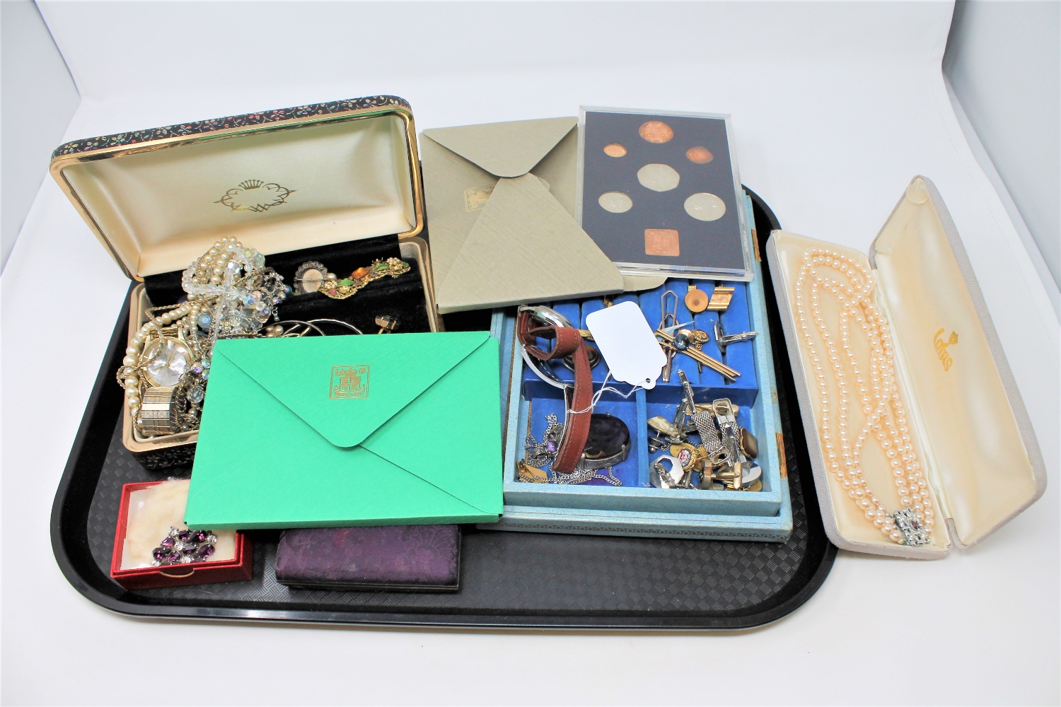 A tray of costume jewellery, wristwatches, Scottish brooches, cufflinks,