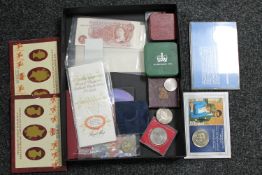 A box of a large quantity of assorted coins to include commemorative crowns including two Queen