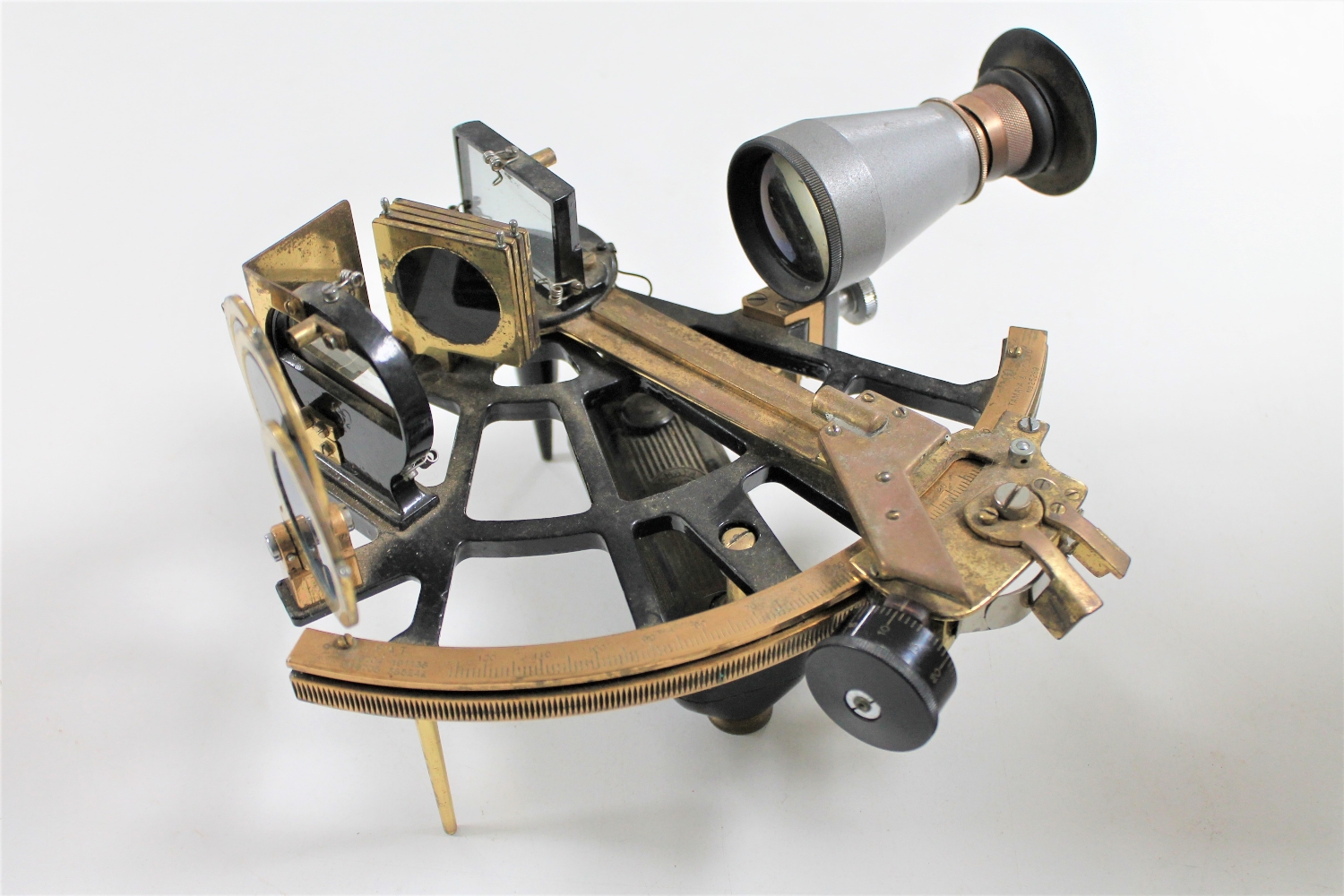 A Japanese marine sextant by The Tamaya Company Ltd