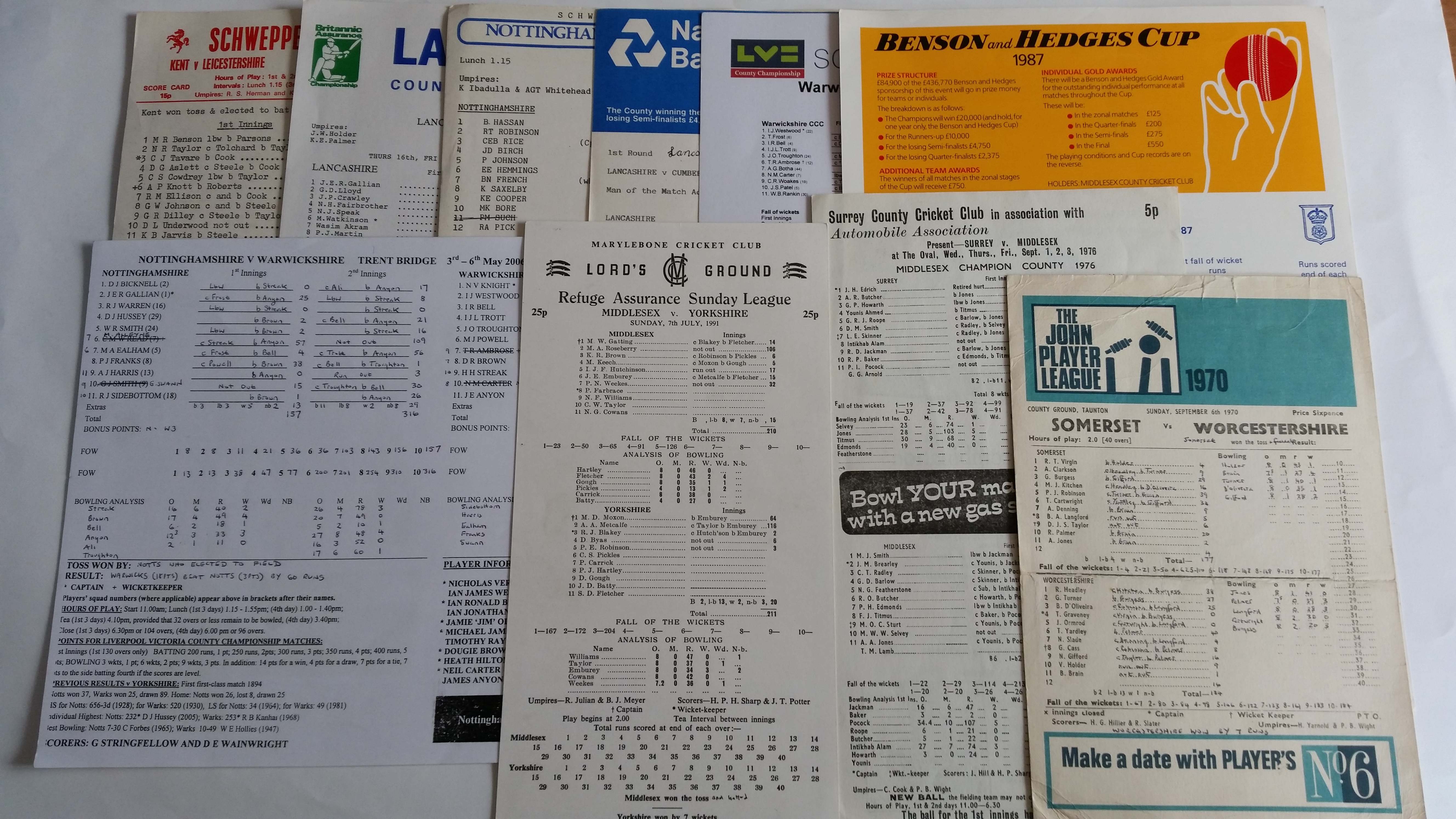CRICKET, scorecards, 1960s onwards, county matches, slight duplication, FR to EX, Qty.