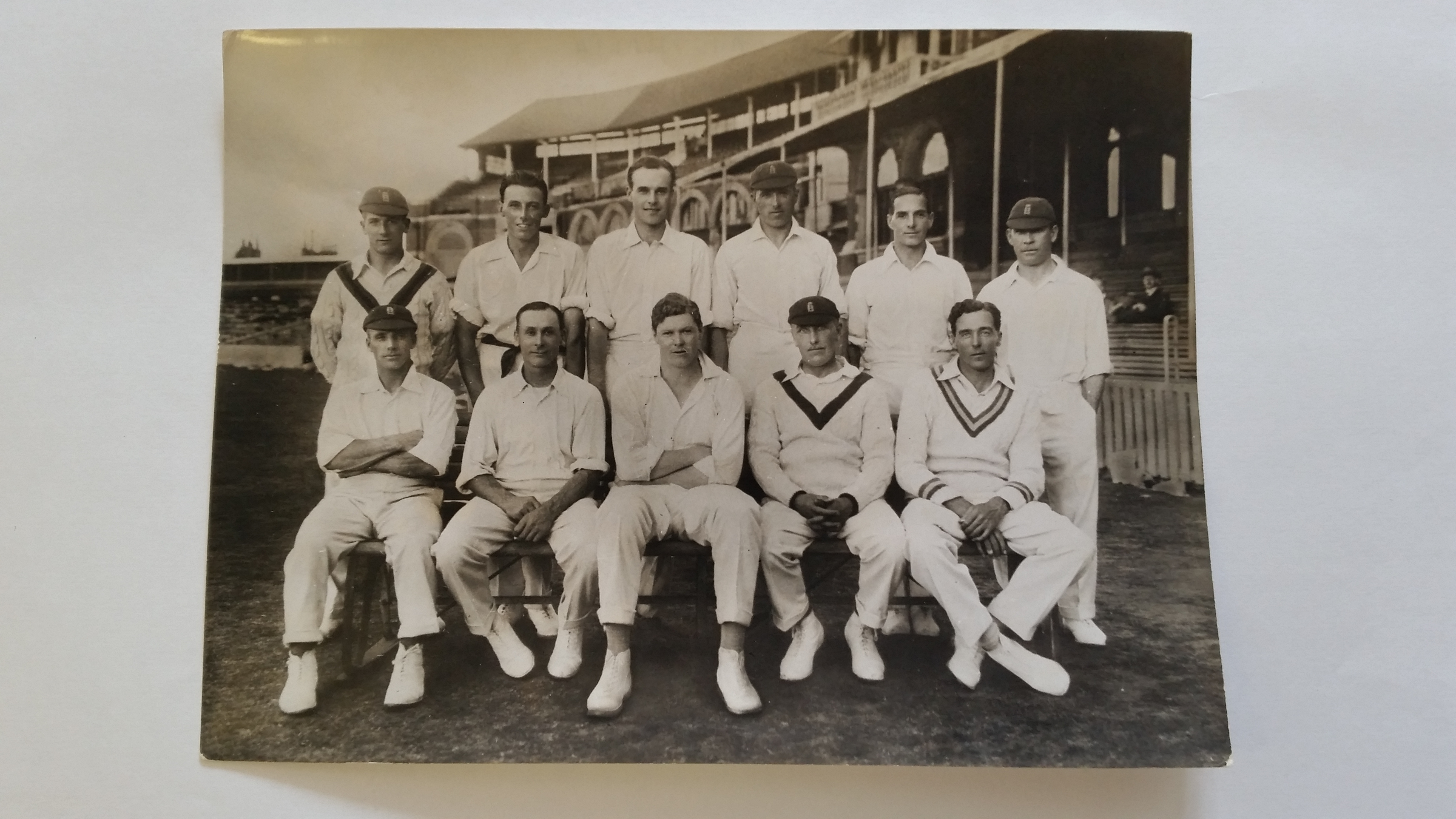 CRICKET, press photos, 1926 England Ashes-winning team photo, 5th Ashes test at The Oval, agency