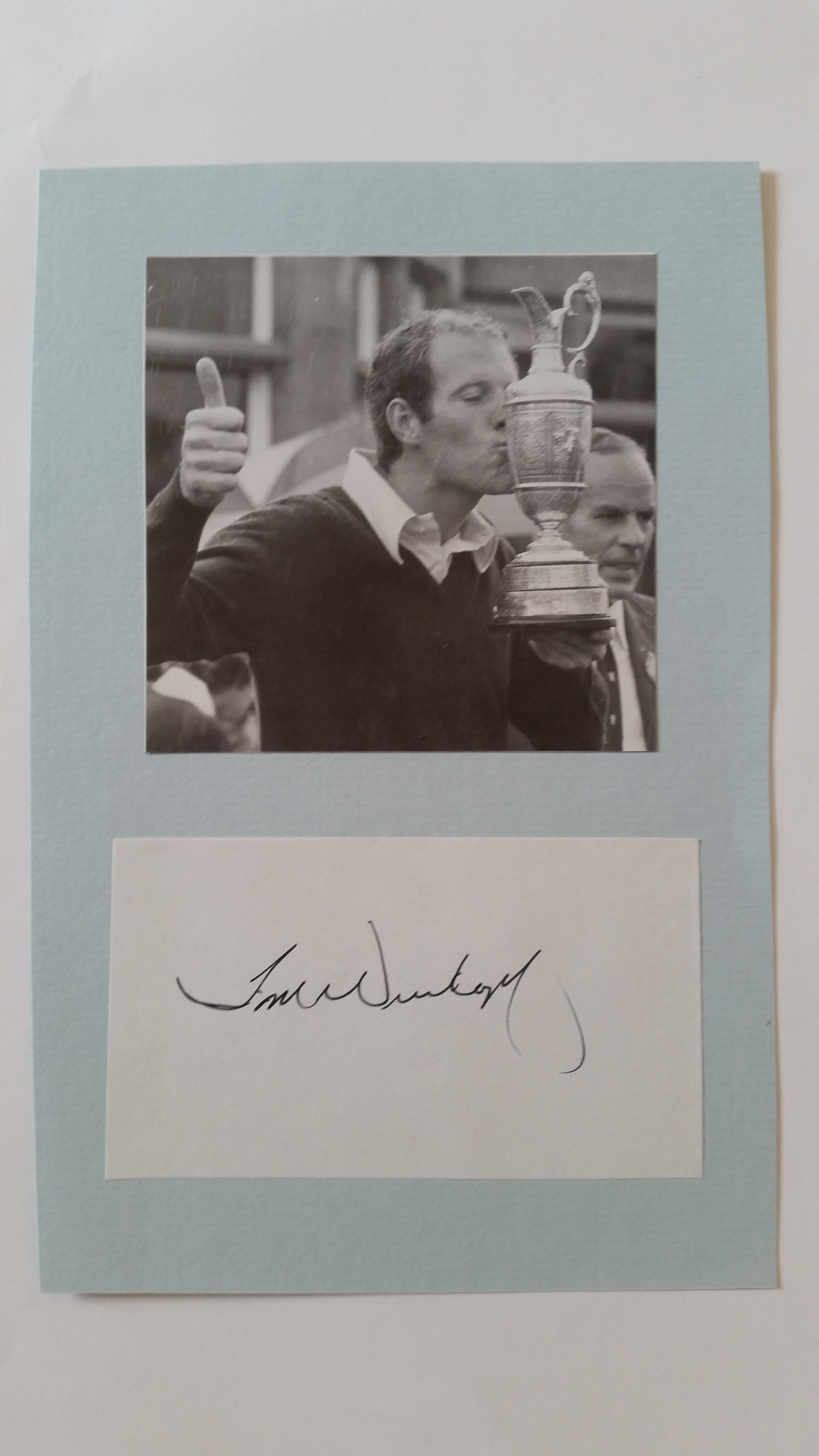 GOLF, signed white card by Tom Weiskopf (Open Champion 1973), laid down to card with attached