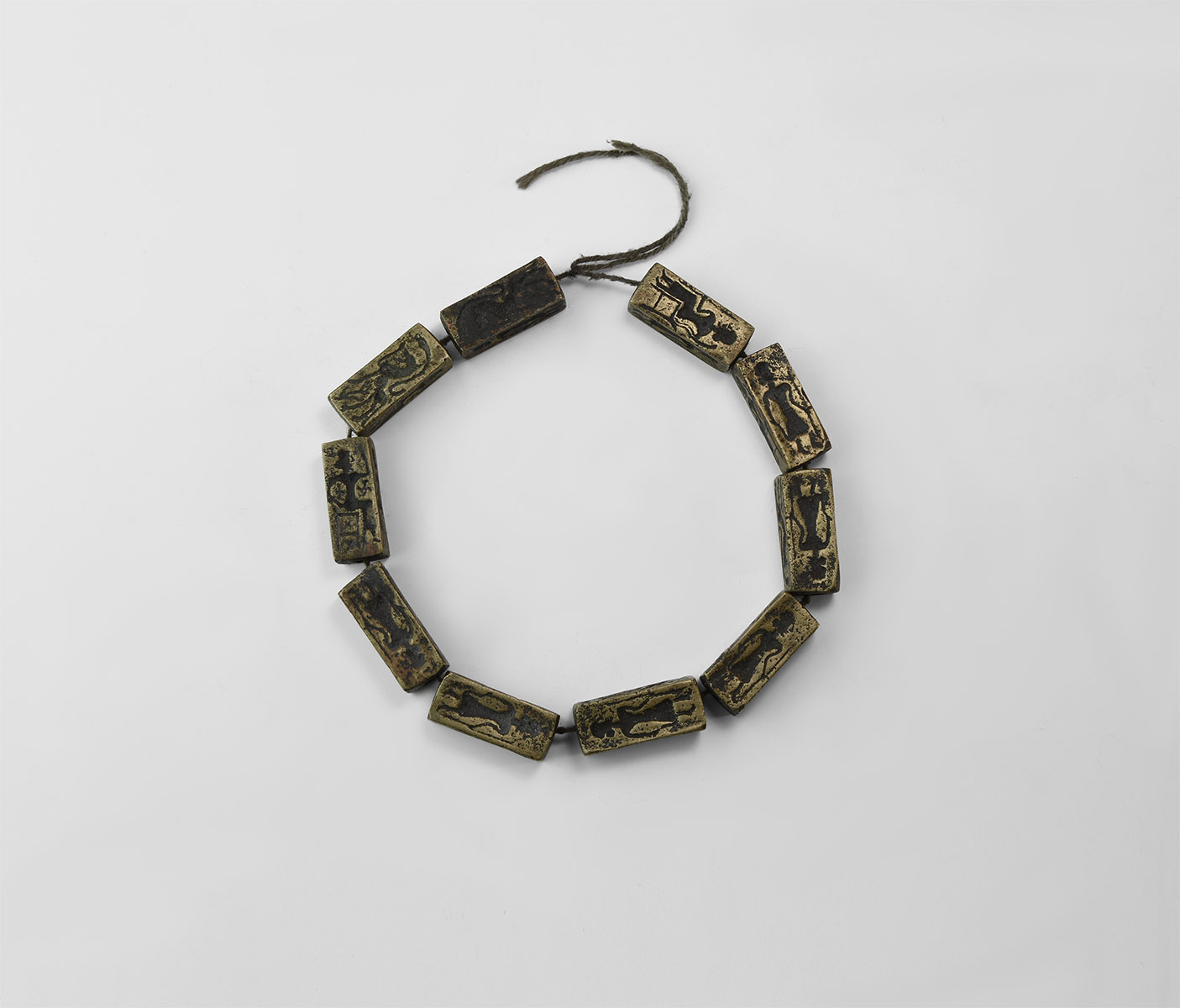 Western Asiatic Style Multi-Faced Bead Group