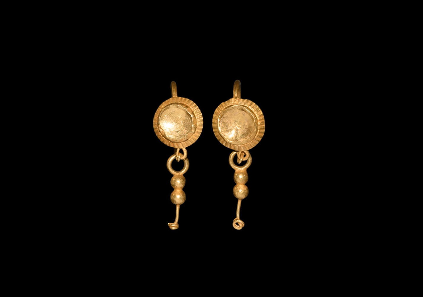 Roman Gold Earring Pair