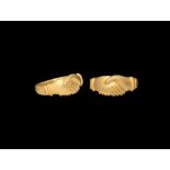 Post Medieval Gold Clasped-Hands Fede Ring