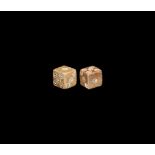 Roman Dice Pair