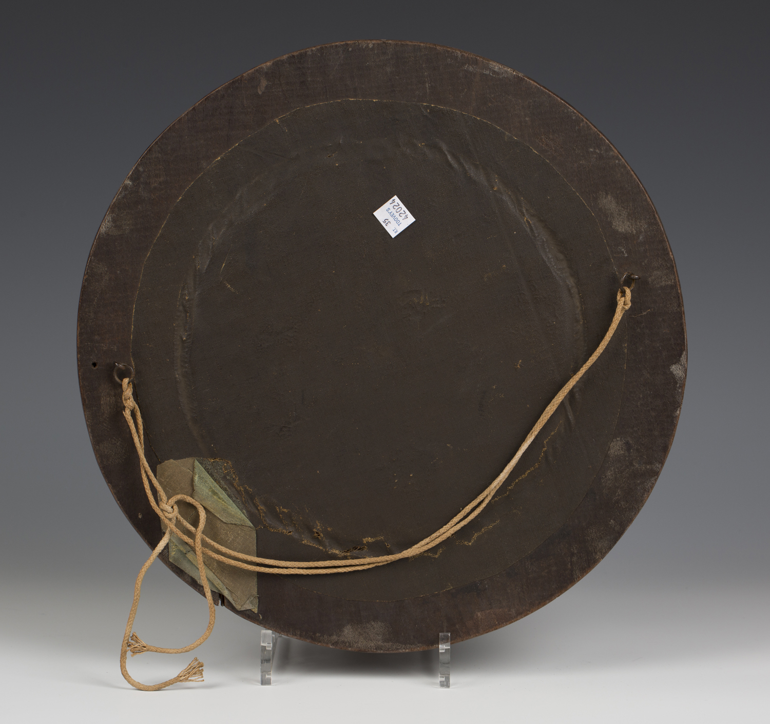 An Arts and Crafts copper mounted circular wall mirror, the bevelled plate within a wide frame - Image 2 of 2