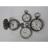 A silver cased keywind open-faced gentleman's pocket watch, detailed to the back plate 'Am Watch Co,