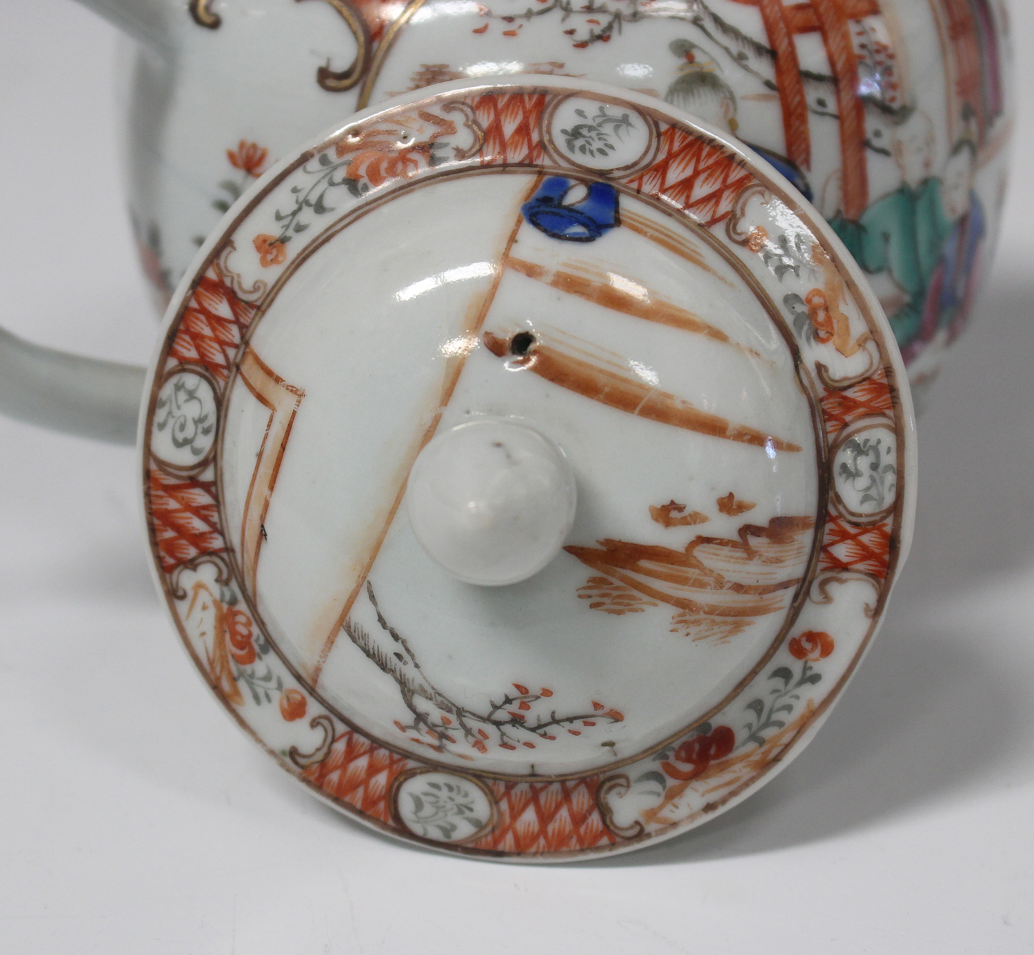 A Chinese famille rose export porcelain globular teapot and domed cover, Qianlong period, painted - Image 5 of 7