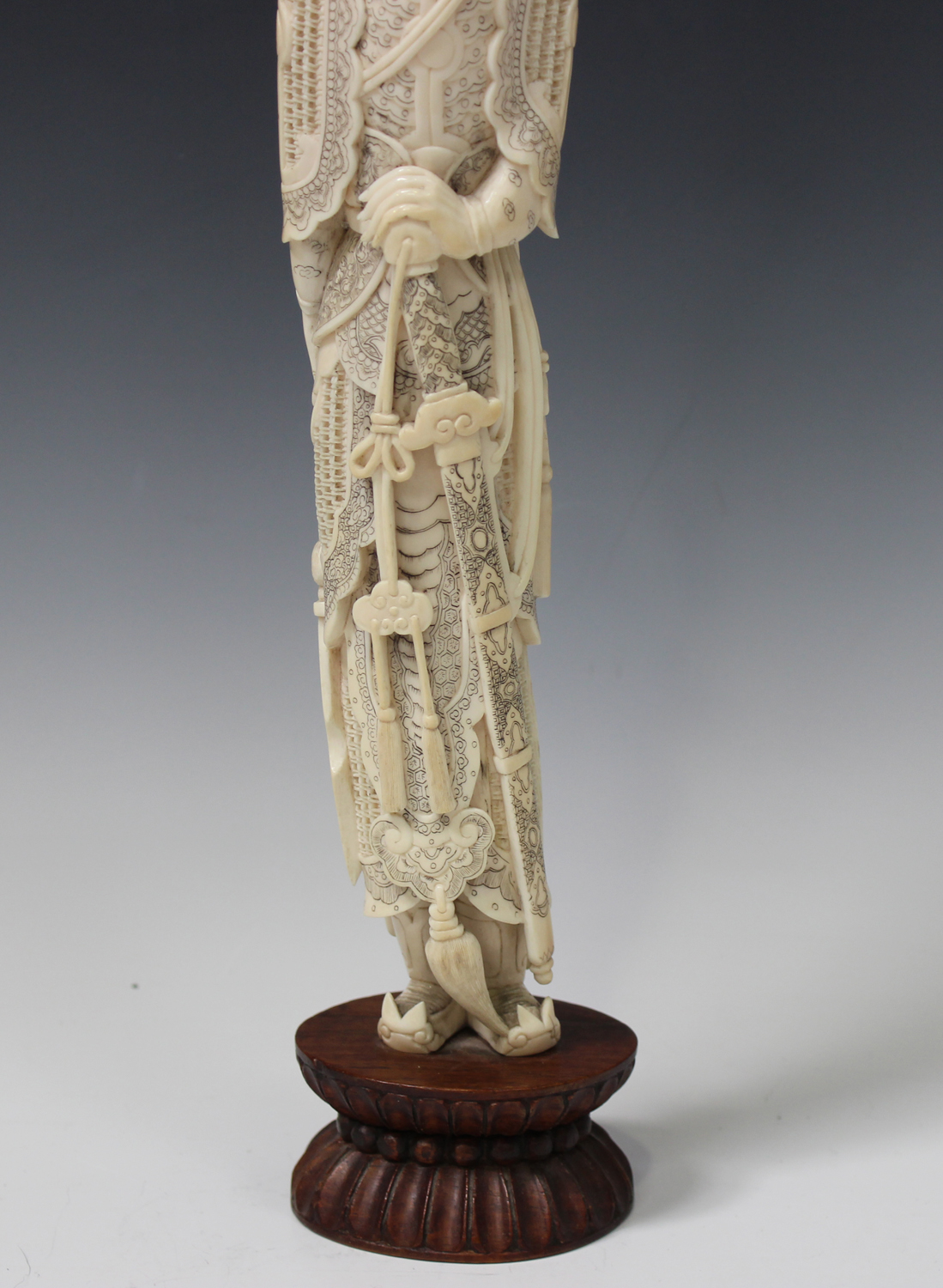 A Japanese carved and stained ivory figure of a female warrior, early 20th century, modelled - Image 9 of 13