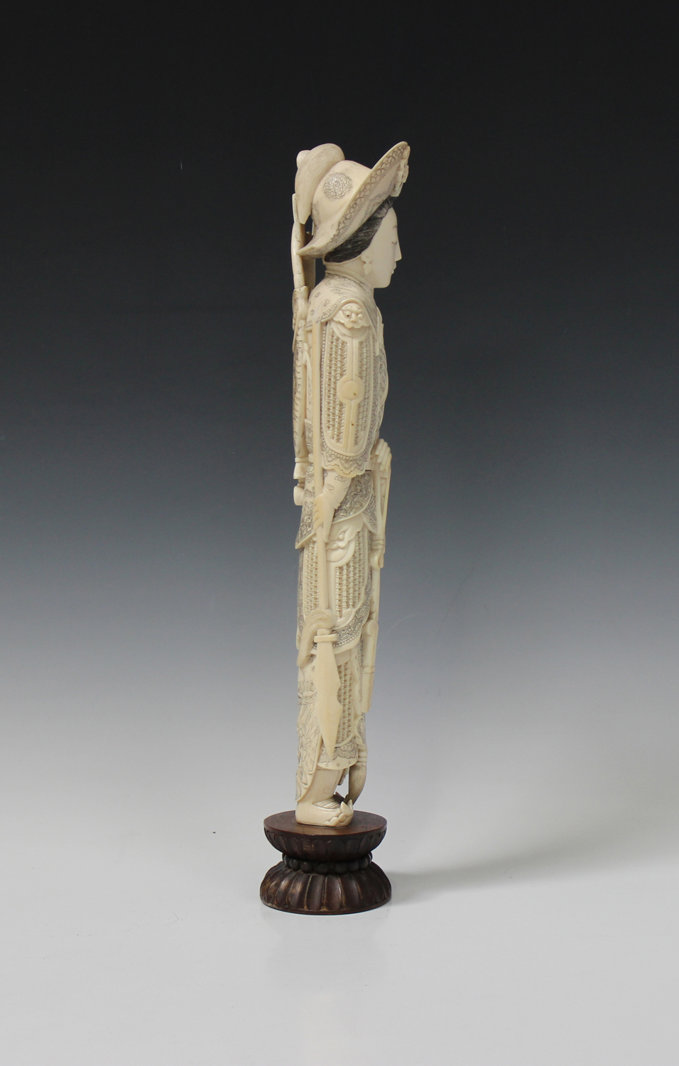 A Japanese carved and stained ivory figure of a female warrior, early 20th century, modelled - Image 11 of 13