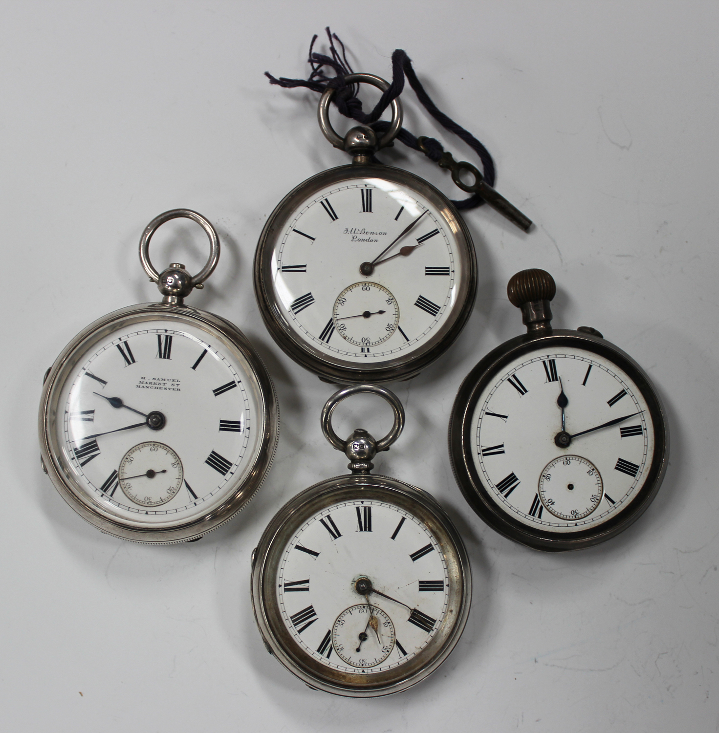 A silver cased keywind open-faced gentleman's pocket watch, the gilt lever movement detailed 'H.