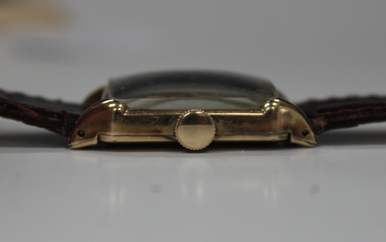 An Omega Megaquartz 32 Khz gilt metal and steel backed gentleman's bracelet wristwatch, the movement - Image 5 of 11