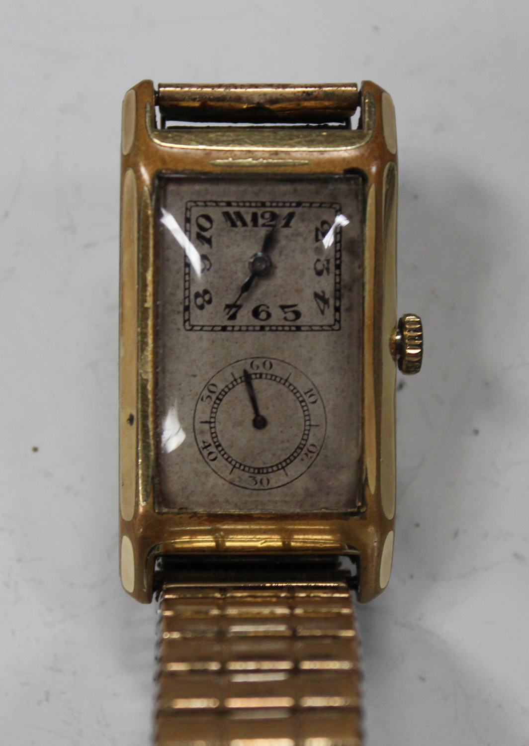 An Omega Megaquartz 32 Khz gilt metal and steel backed gentleman's bracelet wristwatch, the movement - Image 8 of 11