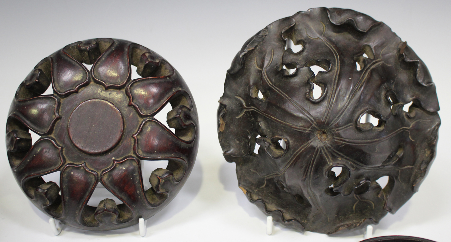 A Chinese hardwood domed cover/lid, late Qing dynasty, carved and pierced in the form of lotus - Image 3 of 5