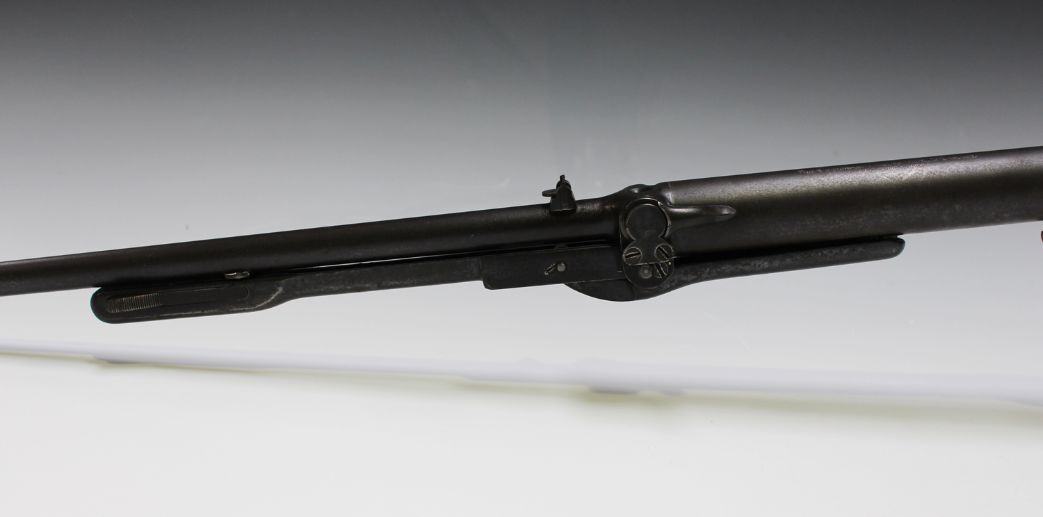 An early 20th century B.S.A. .177 Lincoln Jeffries air rifle, No. S70822, Pat. 30338-10, barrel - Image 6 of 6