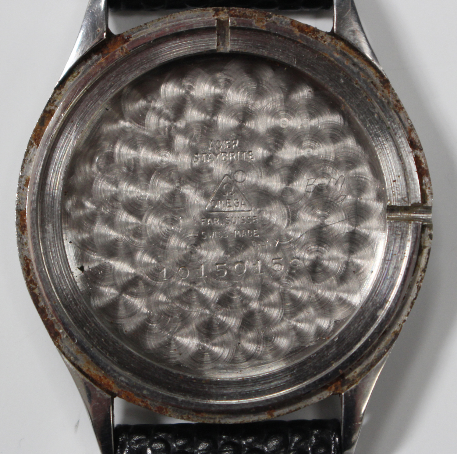 An Omega steel cased gentleman's wristwatch, circa 1943, the signed jewelled movement numbered ' - Image 4 of 5