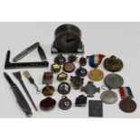 A small group of collectors' items, including a gilt metal Royal Engineers badge, other badges and a