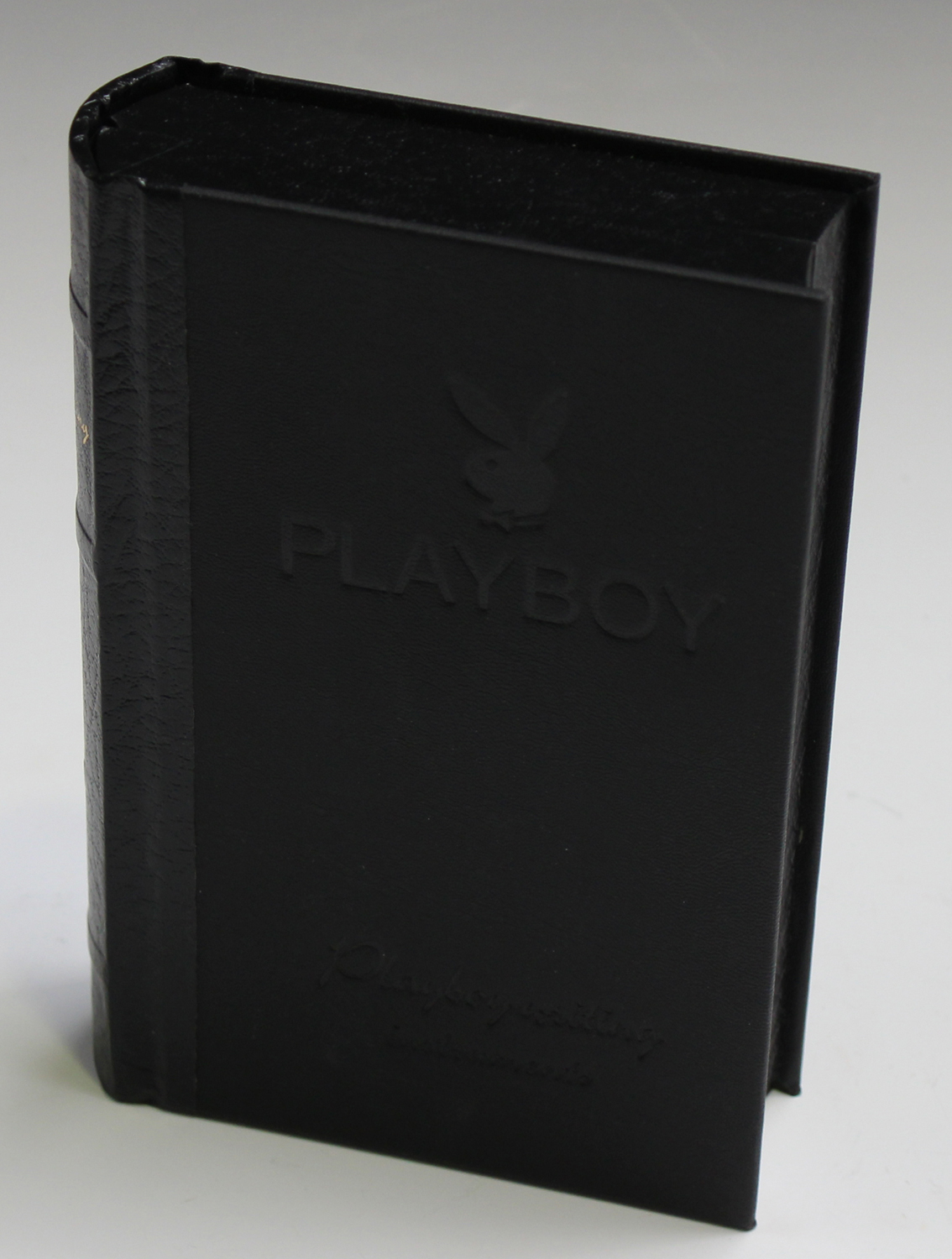 A Playboy fountain pen and rollerball pen set, within a Playboy writing instrument case and box. - Image 2 of 4