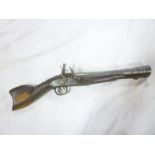 A late 18th /early 19th Century Turkish flintlock knee blunderbuss with 11" engraved steel flared