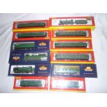 Hornby 00 gauge BR 4-4-0 class T9 locomotive and tender in original box;