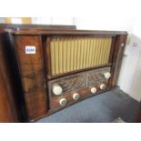 A wooden cased Linnet & Laursen Monark 562 FM-AM radio