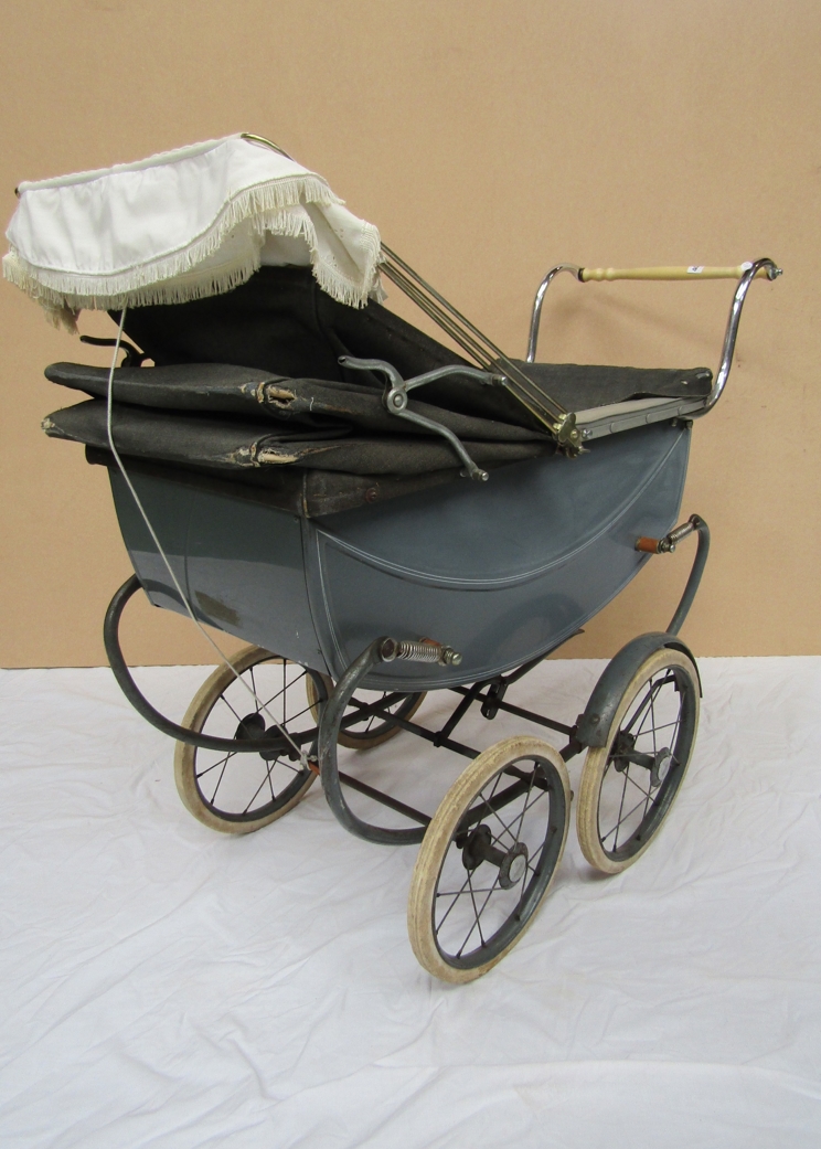 A Marmet dolls pram