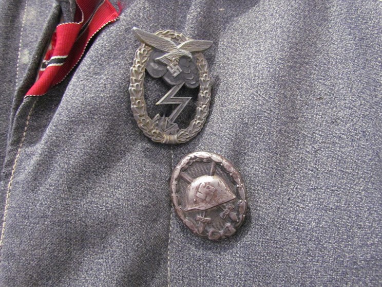 A Third Reich era German Luftwaffe blouse with Feldwebel rank (Flying) insignia to collar, - Image 2 of 6