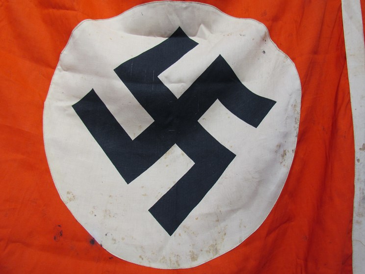 A German Nazi design flag, central black swastika upon a white circle, red ground and white border. - Image 2 of 3