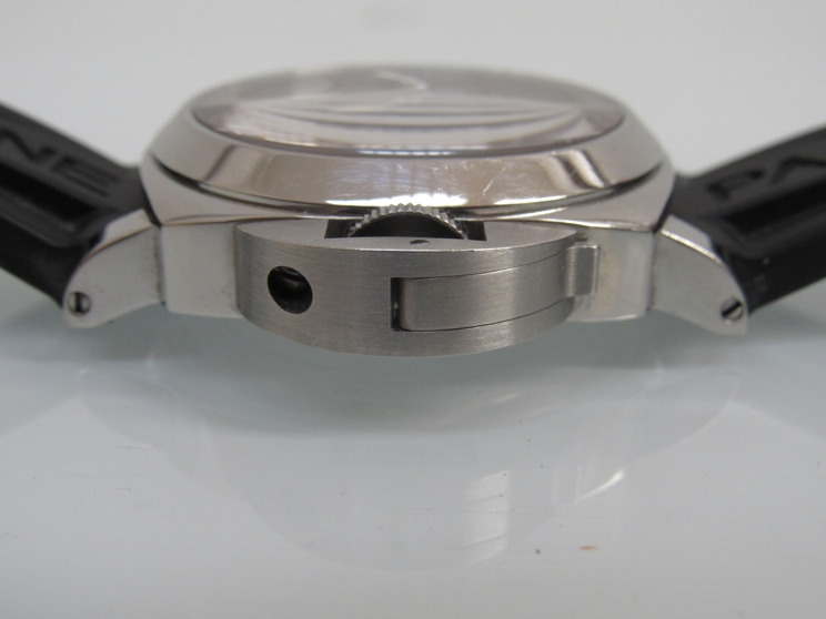 PANERAI: a Luminor 44 Marina gent's stainless steel manual wind wristwatch, ref. - Image 3 of 9