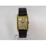 JAEGER-LECOULTRE: an 18ct gold cased gent's Art Deco wristwatch of rectangular form,