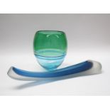 STUART AKROYD (XX/XXI) A contemporary studio art glass sculpture,