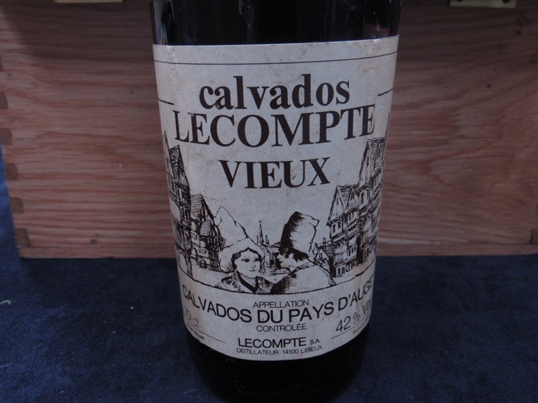 Le Compte Vieux Calvados Du Pays D'auge,