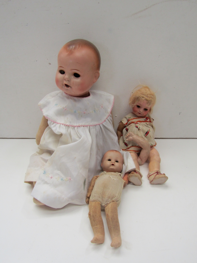 Three jointed composition dolls a/f