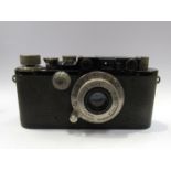 A Leica III Chrom rangefinder camera circa 1933, black, serial number 120574,