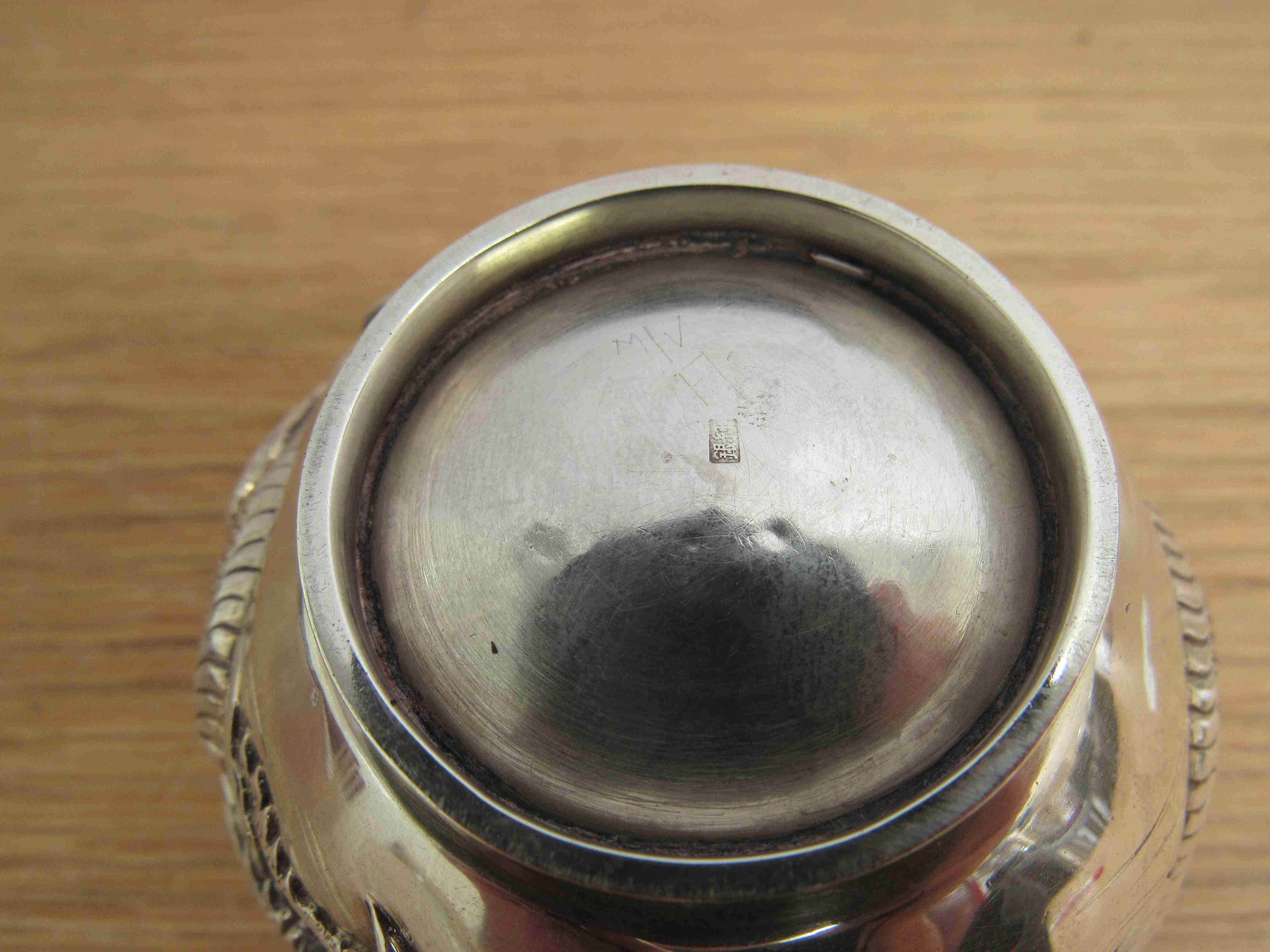 A Chinese silver pot with dragon detail, marks to base, 6cm tall, 8cm diameter, - Image 4 of 4