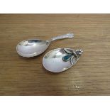 Two modern silver tea caddy spoons, Francis Howard 1989 and John Shellis 2016,