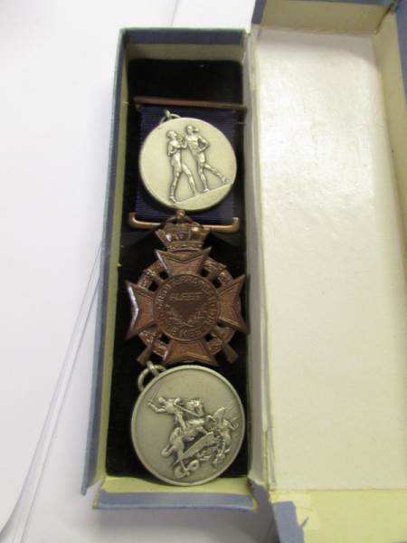 A collection of miniature medals and stars, a boxing medal, rifle medal etc. - Image 3 of 3