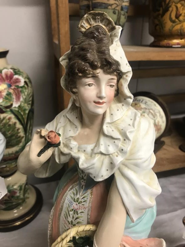 A fine large pair of continental porcelain figures, 52 cm tall. - Image 17 of 17