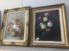 2 gilt framed oil on canvas' of flowers