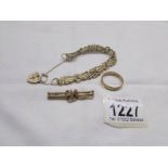 A 9ct gold gate bracelet (Hall marked A.S.