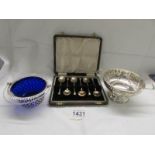 A cased set of 6 silver tea/coffee spoons (H.
