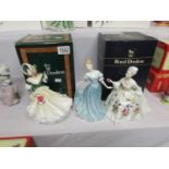 2 boxed Royal Doulton figurines - 'Christmas Day 2002' HN4422,